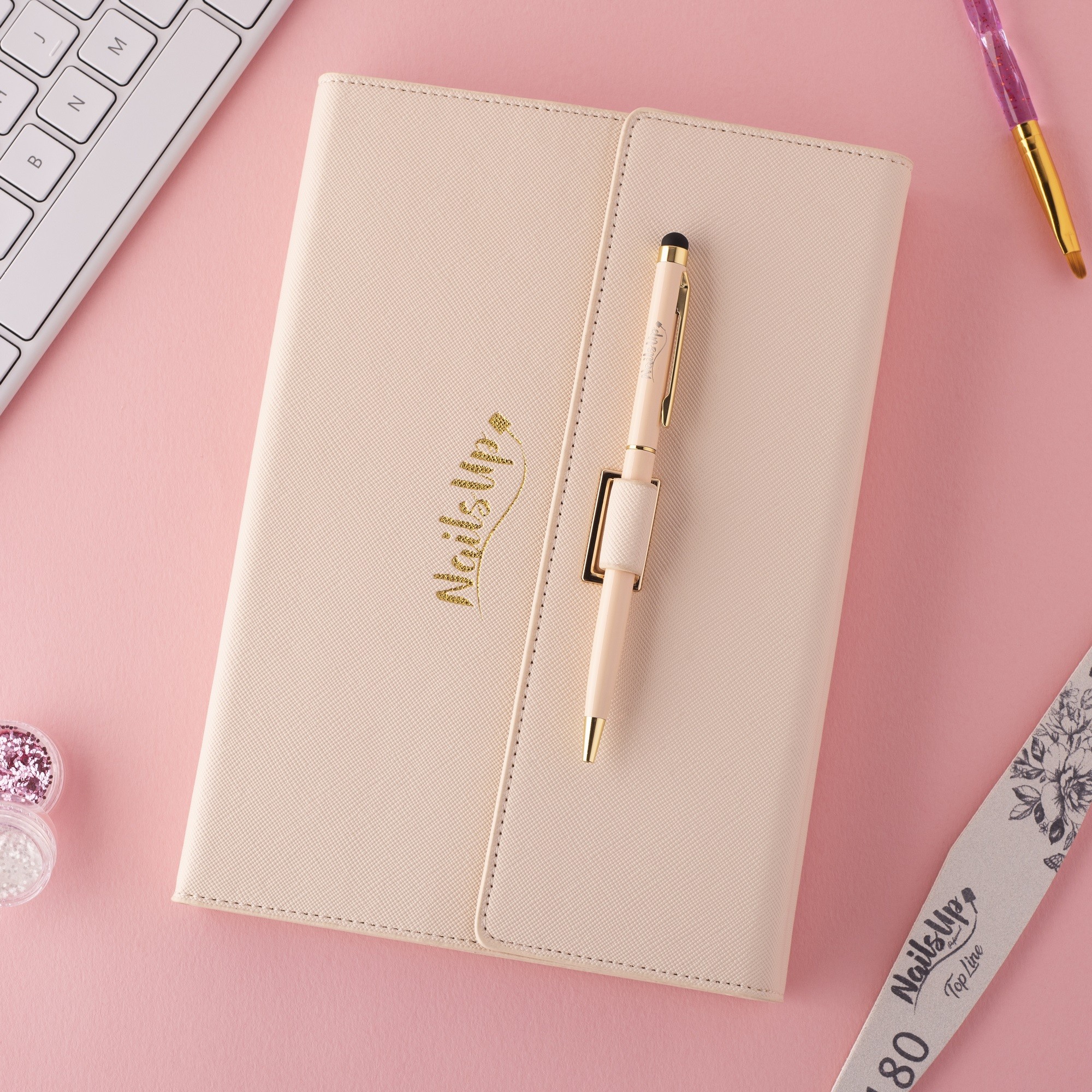Agenda NailsUp 2023 cu pix - Crem