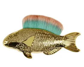 Pamatuf Unghii Model Peste Gold